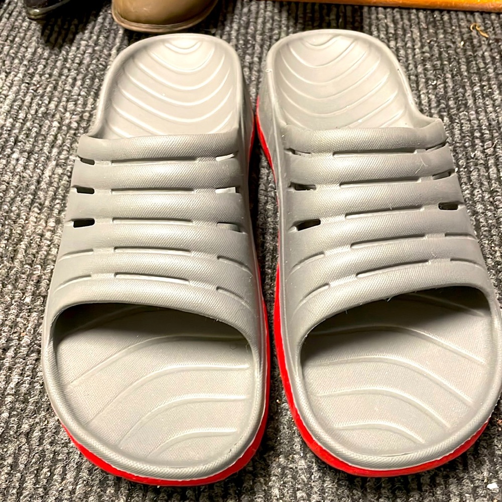 Men’s Slides🔥